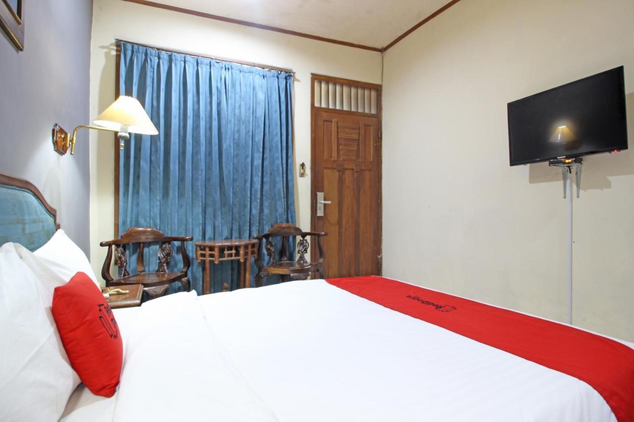 Reddoorz Near Malioboro Tugu Station Jogja Hotel Джокякарта Екстериор снимка