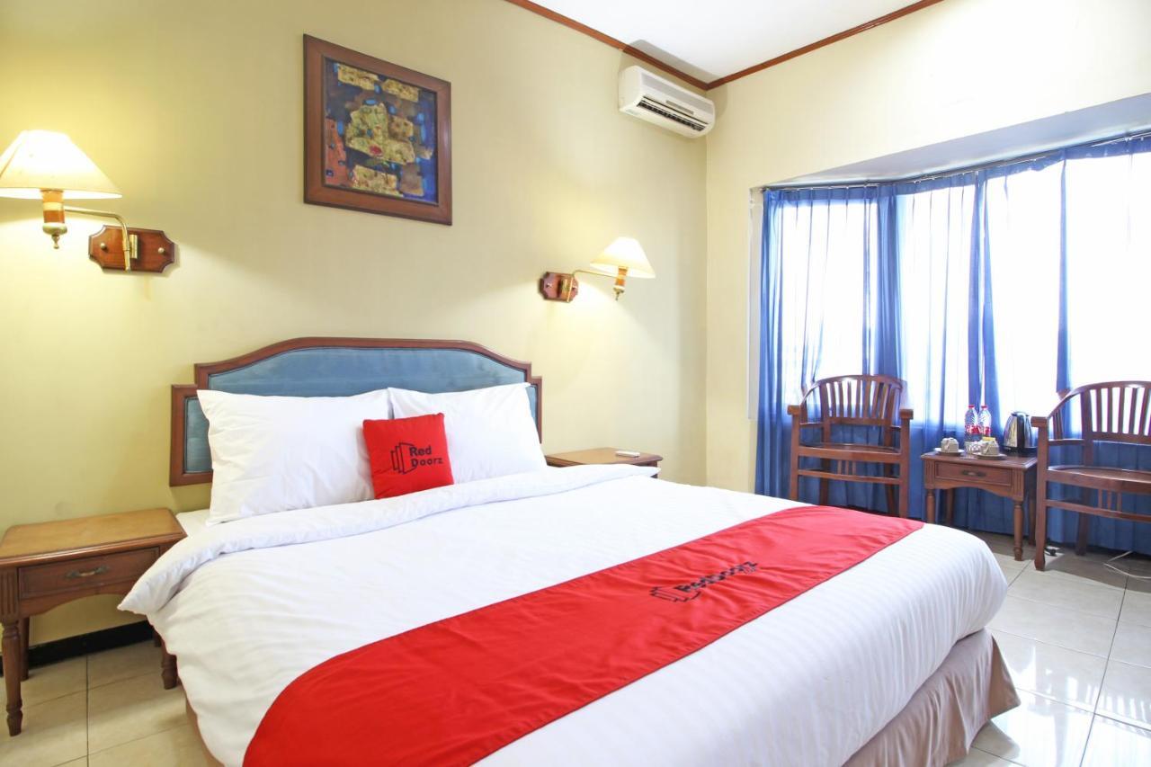 Reddoorz Near Malioboro Tugu Station Jogja Hotel Джокякарта Екстериор снимка