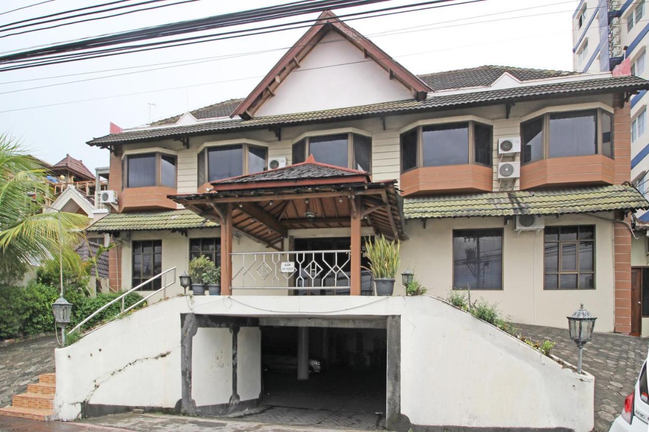 Reddoorz Near Malioboro Tugu Station Jogja Hotel Джокякарта Екстериор снимка